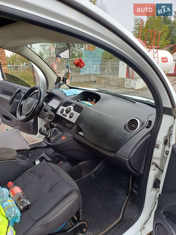 Минивэн Renault Kangoo 2011 в Виннице