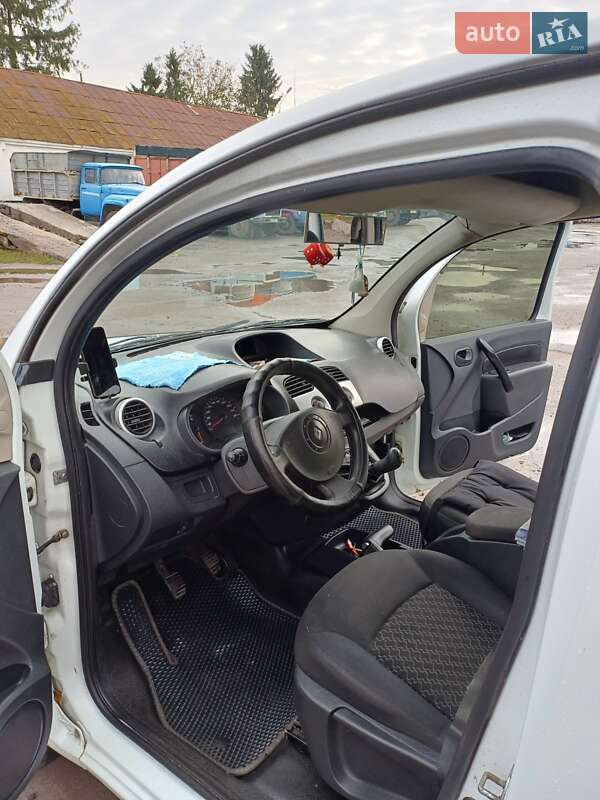 Минивэн Renault Kangoo 2011 в Виннице