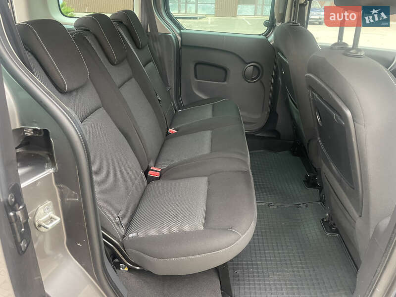 Минивэн Renault Kangoo 2014 в Луцке фото 33 Минивэн Renault Kangoo 2014 в Луцке