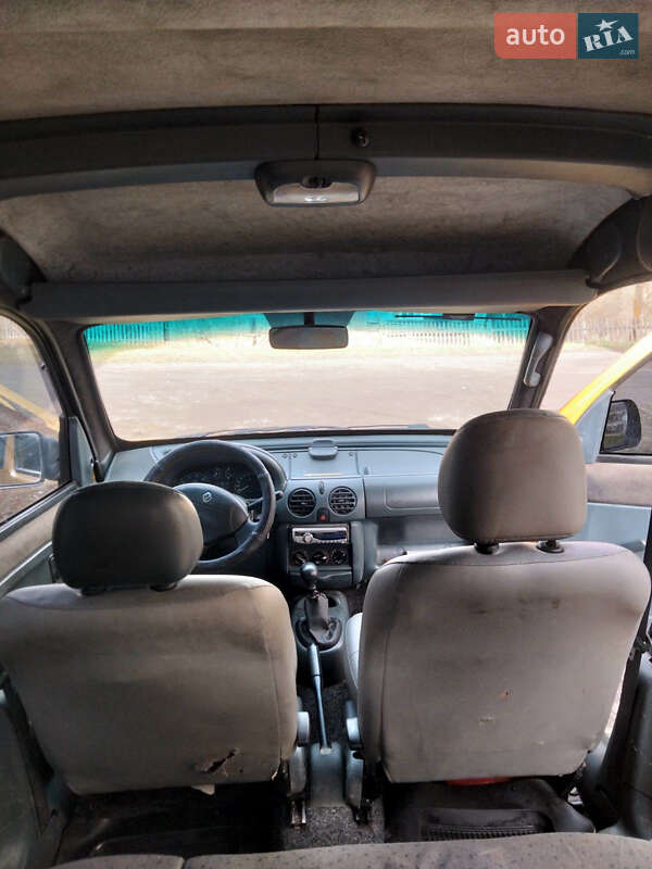 Минивэн Renault Kangoo 2000 в Турке фото 8 Минивэн Renault Kangoo 2000 в Турке