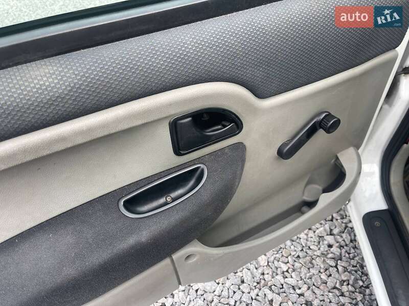 Мінівен Renault Kangoo 2007 в Києві