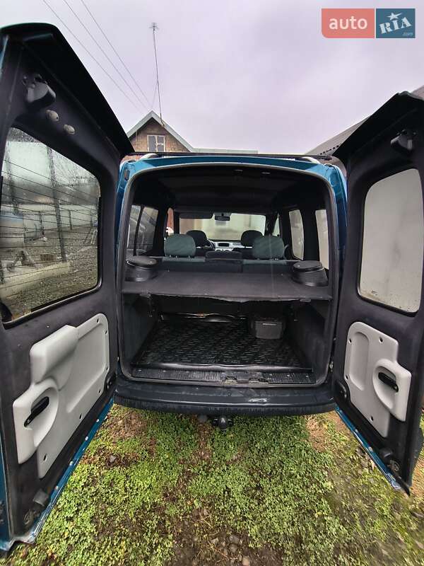 Мінівен Renault Kangoo 2004 в Коломиї