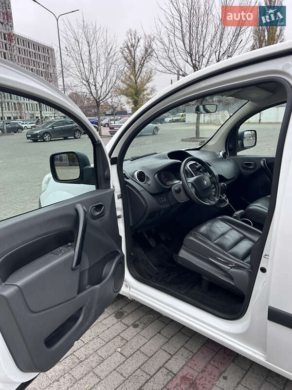 Минивэн Renault Kangoo 2013 в Днепре