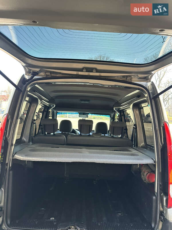 Мінівен Renault Kangoo 2004 в Чернівцях