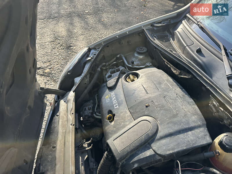 Мінівен Renault Kangoo 2004 в Чернівцях