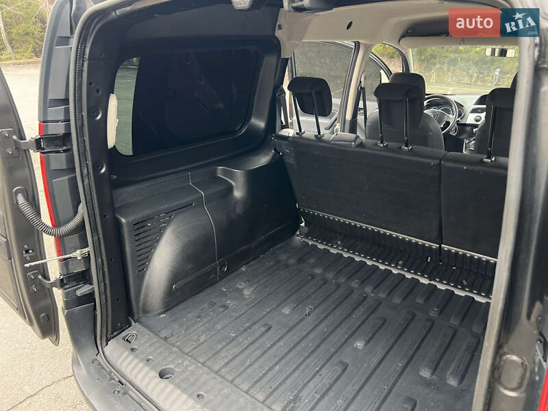 Минивэн Renault Kangoo 2012 в Виннице