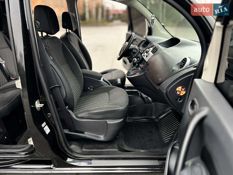 Минивэн Renault Kangoo 2012 в Виннице