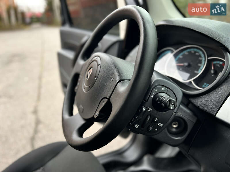 Минивэн Renault Kangoo 2012 в Виннице