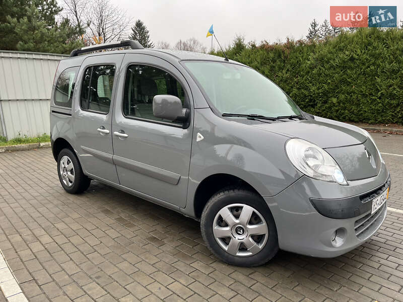 Минивэн Renault Kangoo 2012 в Луцке