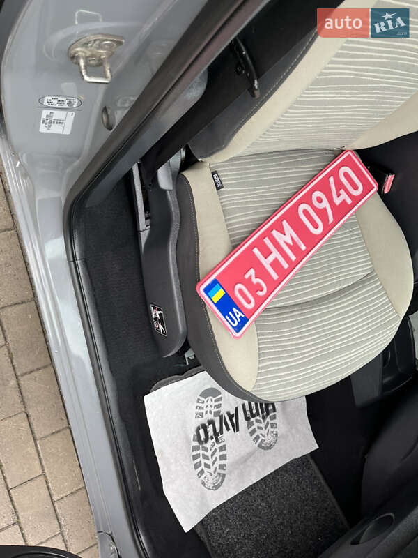 Минивэн Renault Kangoo 2012 в Луцке