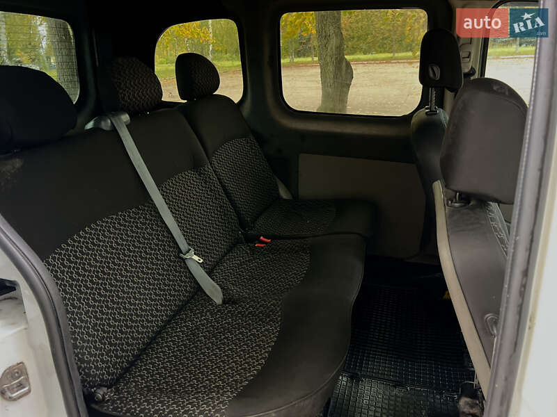 Мінівен Renault Kangoo 2008 в Житомирі