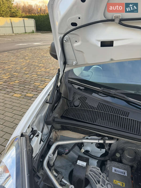 Грузовой фургон Renault Kangoo 2018 в Луцке