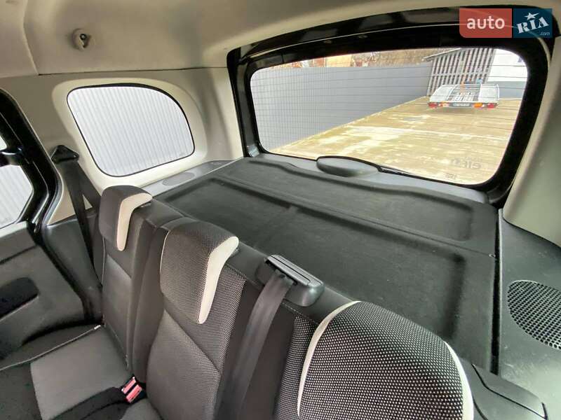 Вантажний фургон Renault Kangoo 2015 в Києві