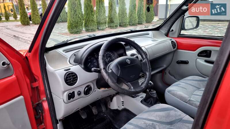 Минивэн Renault Kangoo 2003 в Луцке