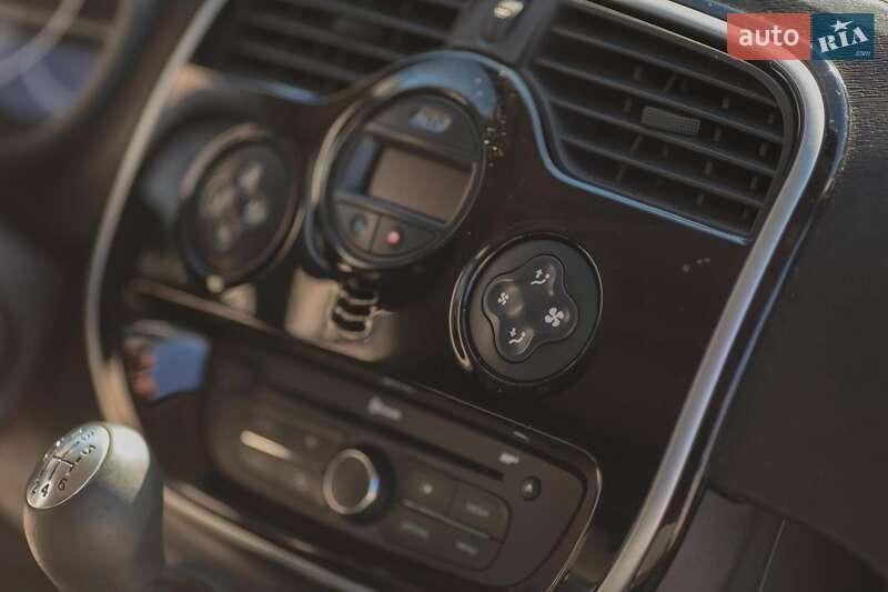 Мінівен Renault Kangoo 2014 в Тернополі фото 37 Мінівен Renault Kangoo 2014 в Тернополі