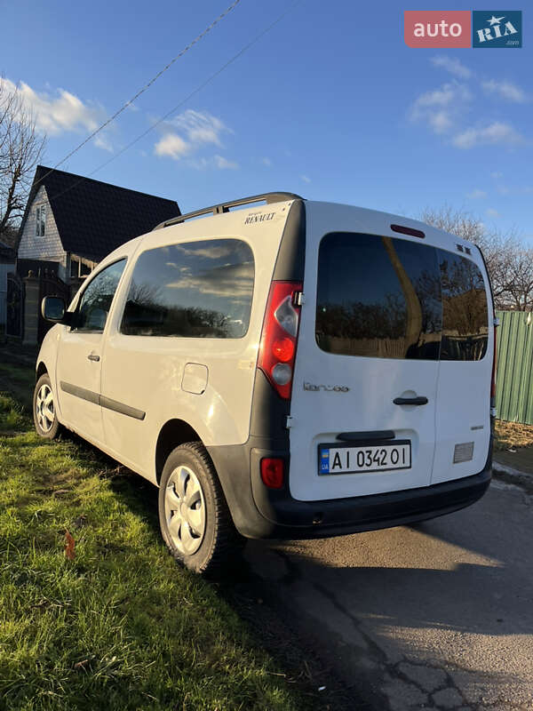 Мінівен Renault Kangoo 2010 в Обухові
