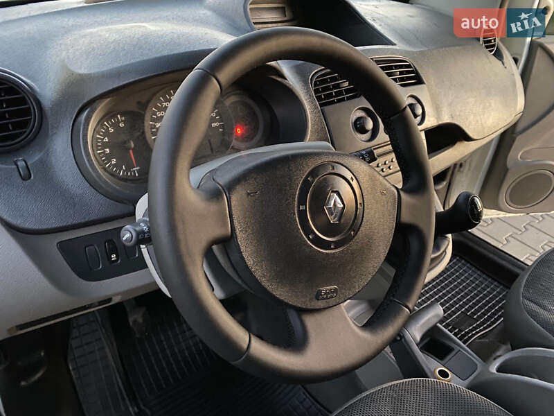 Минивэн Renault Kangoo 2009 в Житомире