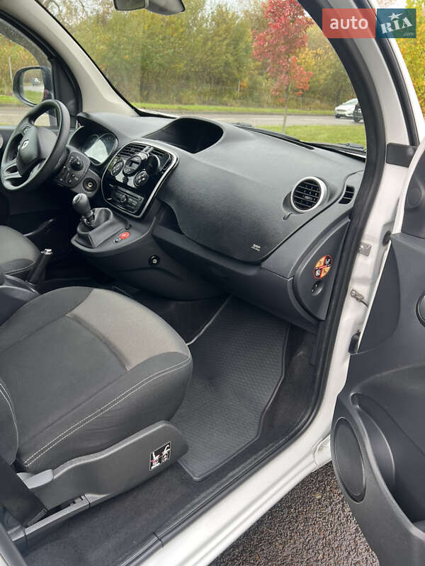 Минивэн Renault Kangoo 2018 в Львове