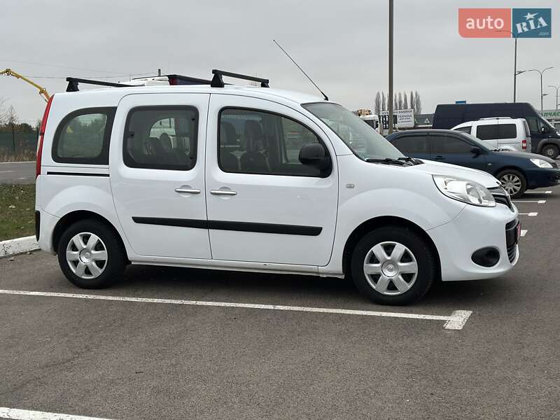 Минивэн Renault Kangoo 2014 в Луцке