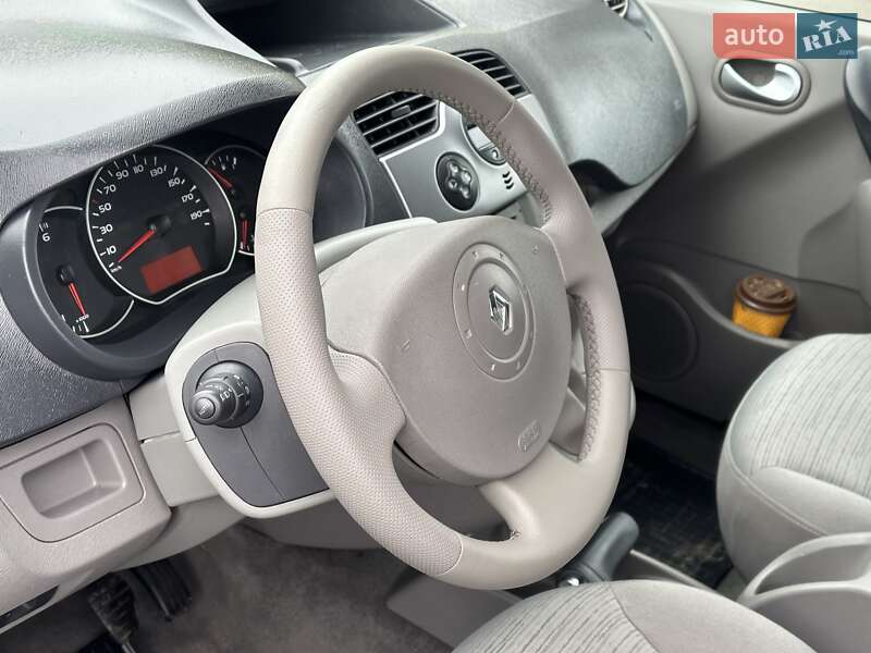 Минивэн Renault Kangoo 2009 в Луцке