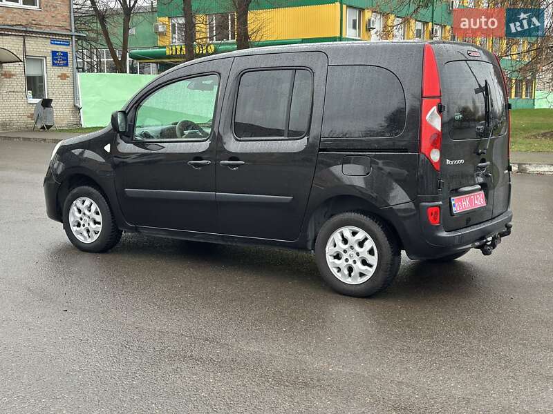 Минивэн Renault Kangoo 2009 в Луцке