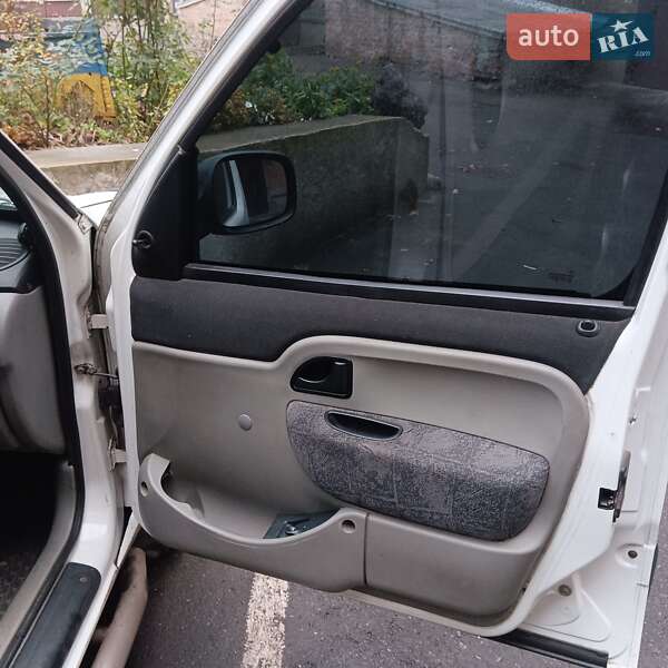 Минивэн Renault Kangoo 2006 в Черкассах