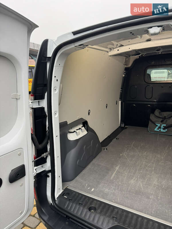 Вантажний фургон Renault Kangoo 2020 в Луцьку