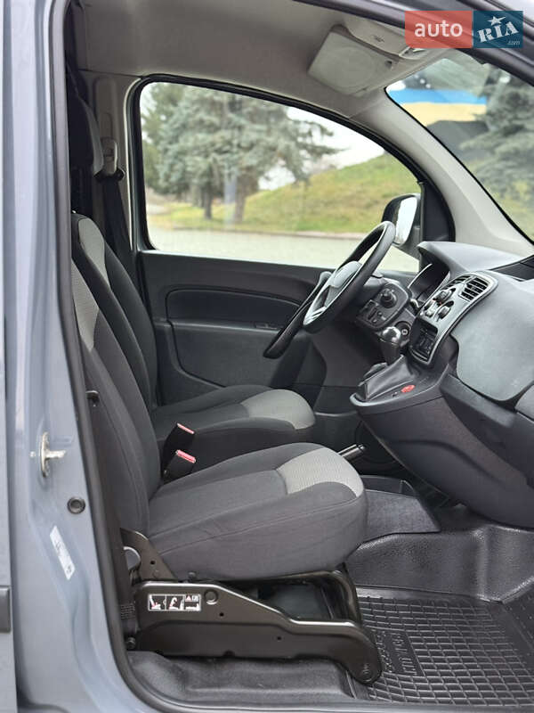 Вантажний фургон Renault Kangoo 2021 в Дубні фото 41 Вантажний фургон Renault Kangoo 2021 в Дубні