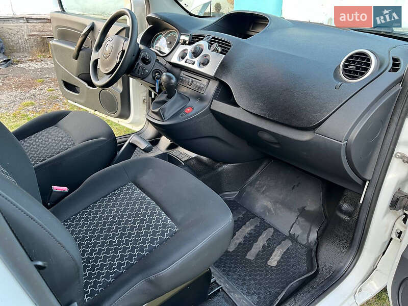 Грузовой фургон Renault Kangoo 2012 в Радивилове