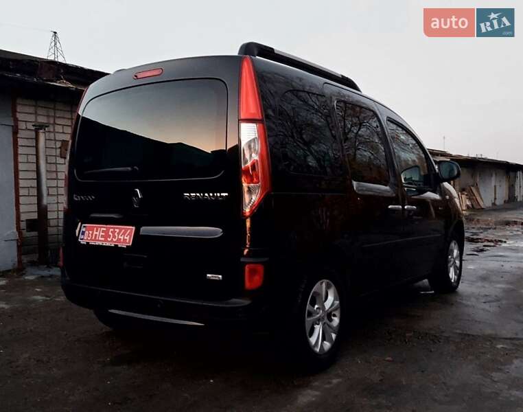 Мінівен Renault Kangoo 2017 в Дніпрі