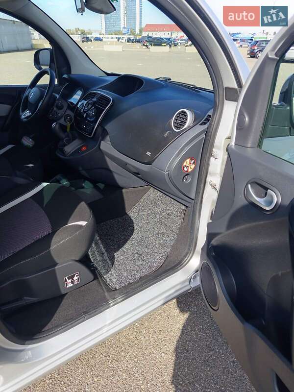 Минивэн Renault Kangoo 2014 в Киеве фото 11 Минивэн Renault Kangoo 2014 в Киеве