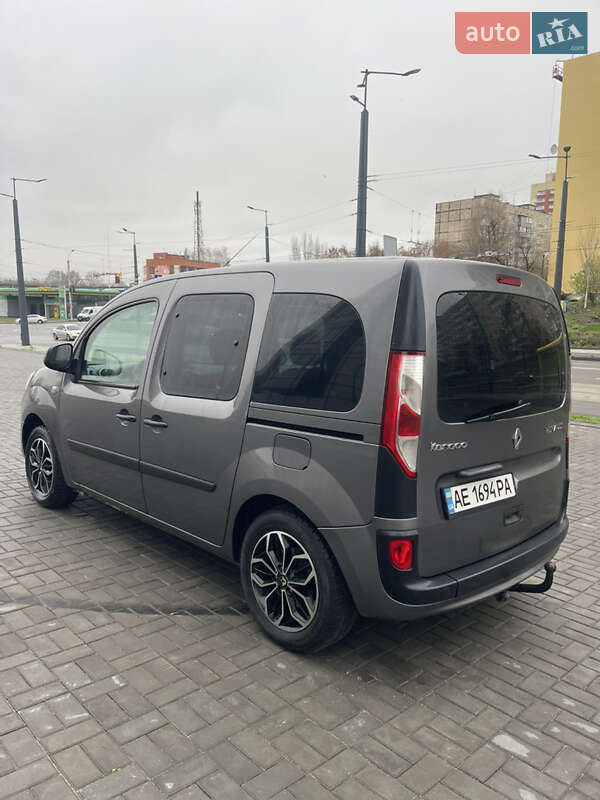 Мінівен Renault Kangoo 2014 в Дніпрі фото 5 Мінівен Renault Kangoo 2014 в Дніпрі