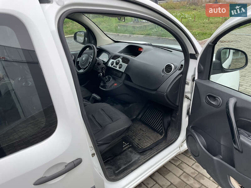 Грузопассажирский фургон Renault Kangoo 2013 в Полтаве