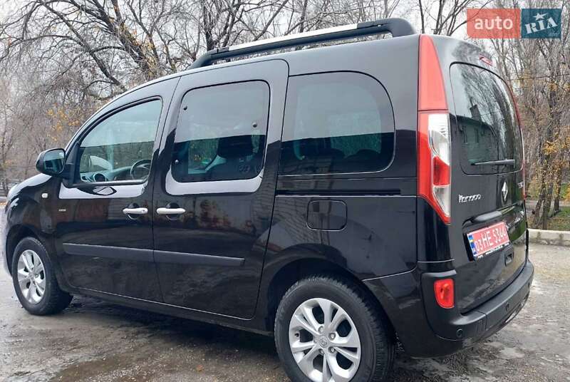 Мінівен Renault Kangoo 2017 в Дніпрі
