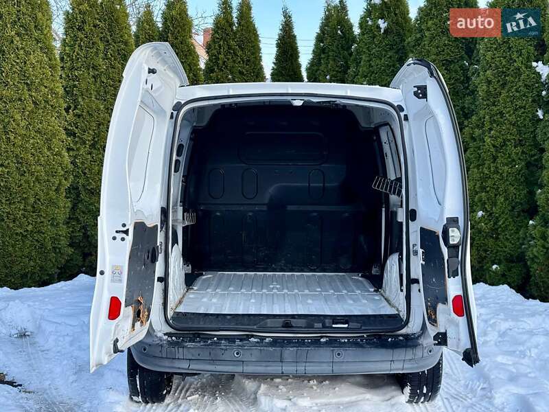 Грузовой фургон Renault Kangoo 2018 в Самборе фото 16 Грузовой фургон Renault Kangoo 2018 в Самборе