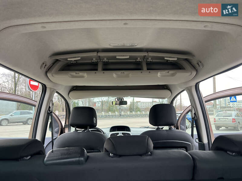 Минивэн Renault Kangoo 2016 в Житомире фото 40 Минивэн Renault Kangoo 2016 в Житомире