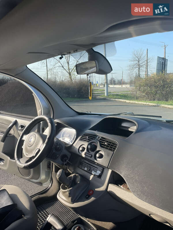 Минивэн Renault Kangoo 2010 в Кривом Роге фото 6 Минивэн Renault Kangoo 2010 в Кривом Роге