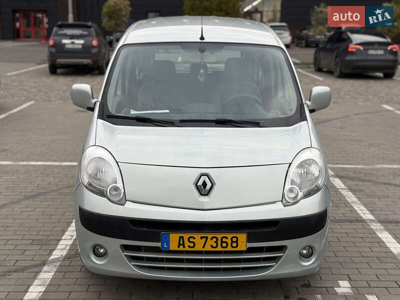 Мінівен Renault Kangoo 2009 в Луцьку