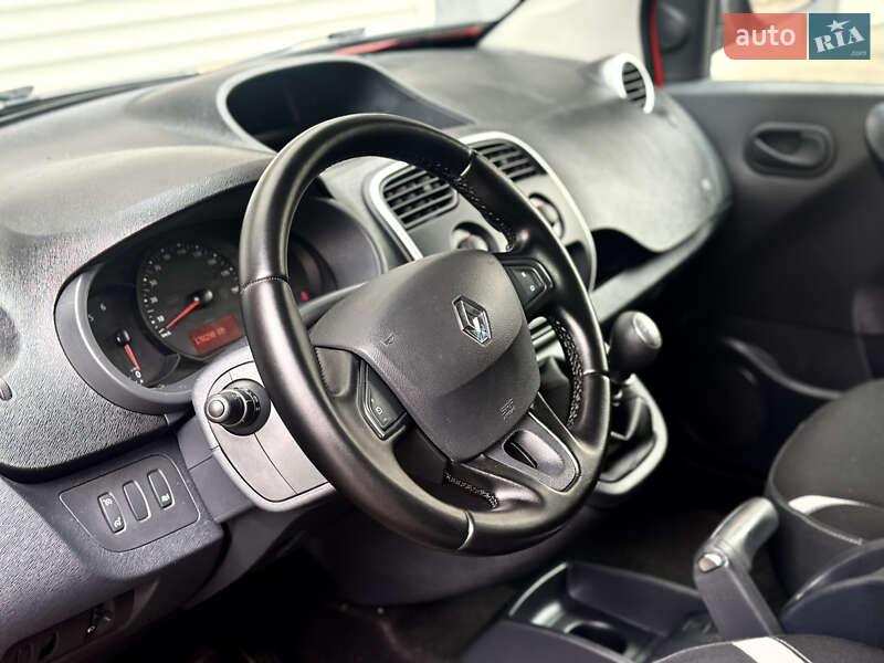 Мінівен Renault Kangoo 2016 в Житомирі