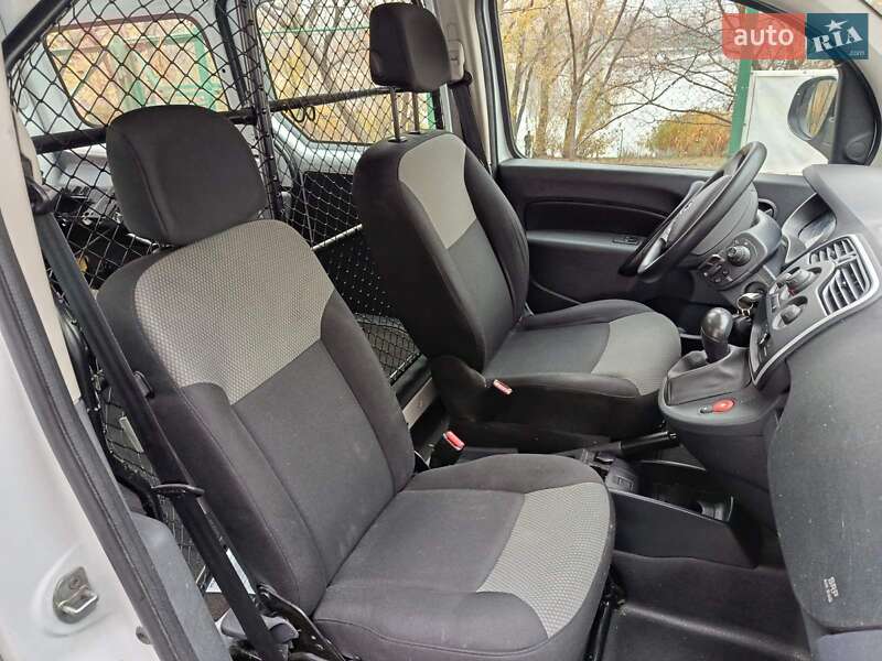 Минивэн Renault Kangoo 2021 в Киеве фото 8 Минивэн Renault Kangoo 2021 в Киеве