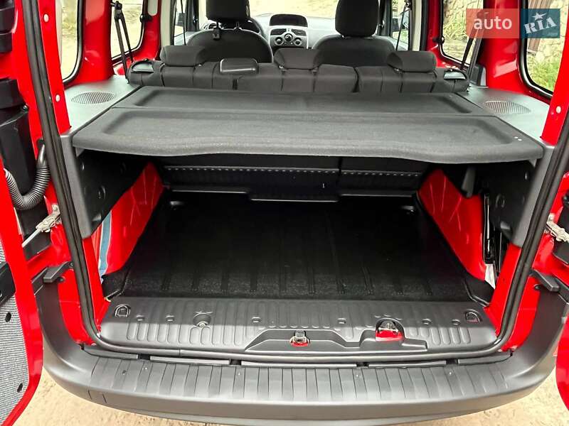 Мінівен Renault Kangoo 2013 в Первомайську