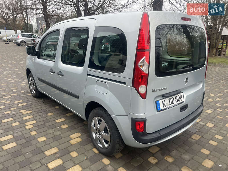 Мінівен Renault Kangoo 2009 в Луцьку