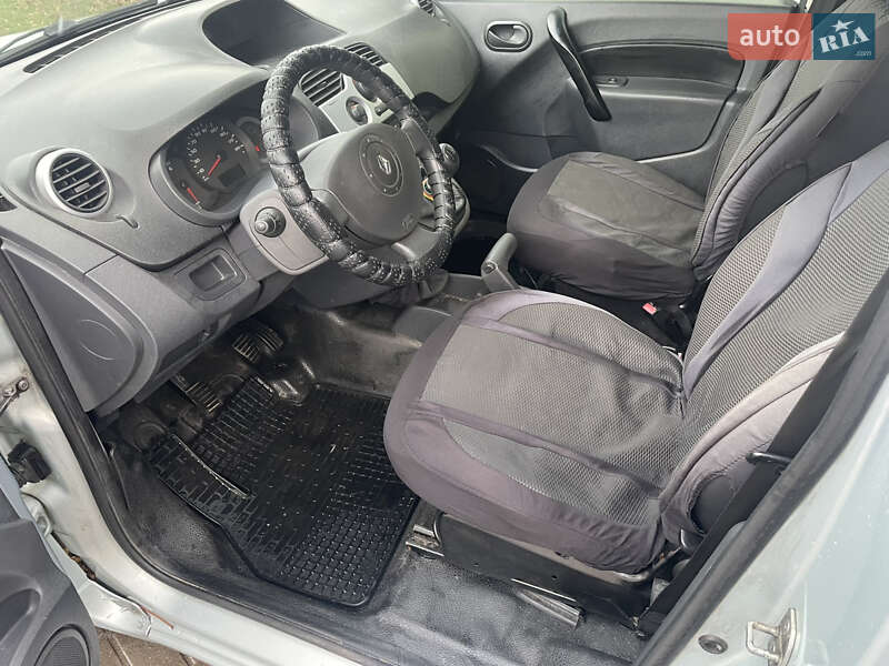 Вантажний фургон Renault Kangoo 2013 в Житомирі