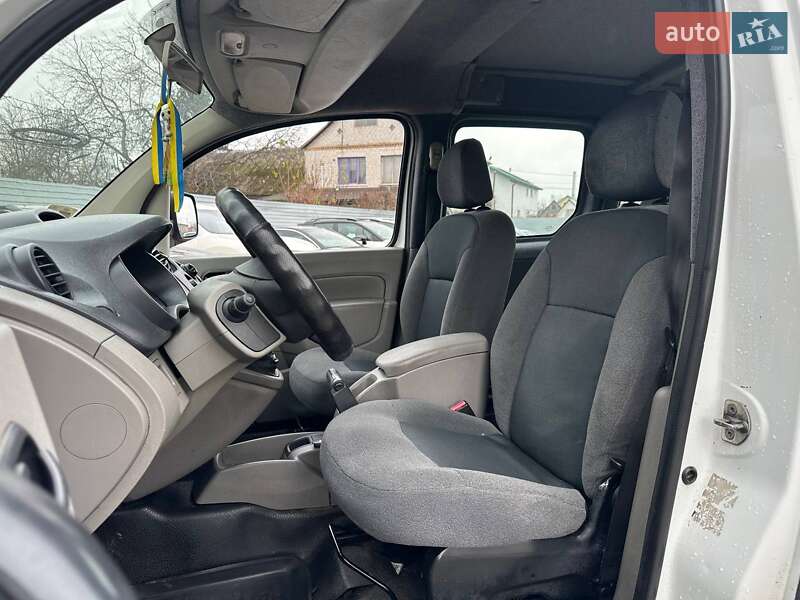 Мінівен Renault Kangoo 2010 в Києві