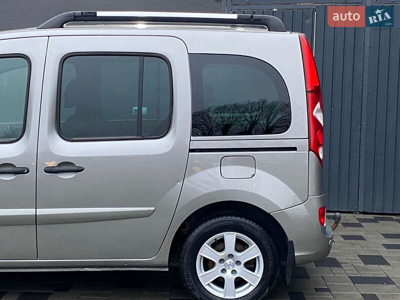 Минивэн Renault Kangoo 2010 в Ивано-Франковске фото 6 Минивэн Renault Kangoo 2010 в Ивано-Франковске