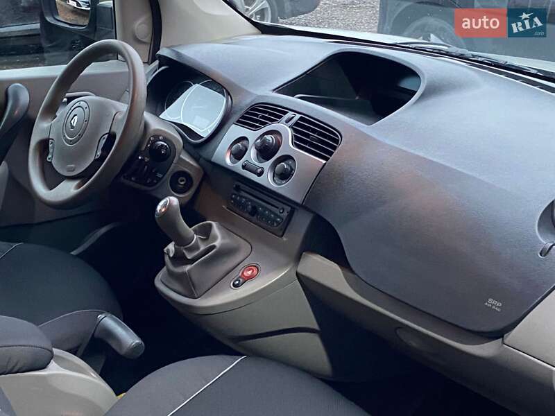 Минивэн Renault Kangoo 2010 в Ивано-Франковске фото 21 Минивэн Renault Kangoo 2010 в Ивано-Франковске