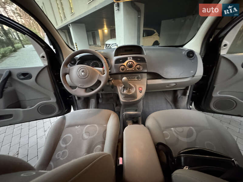 Минивэн Renault Kangoo 2008 в Киеве