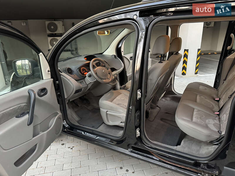 Минивэн Renault Kangoo 2008 в Киеве