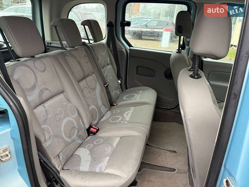 Мінівен Renault Kangoo 2010 в Рівному