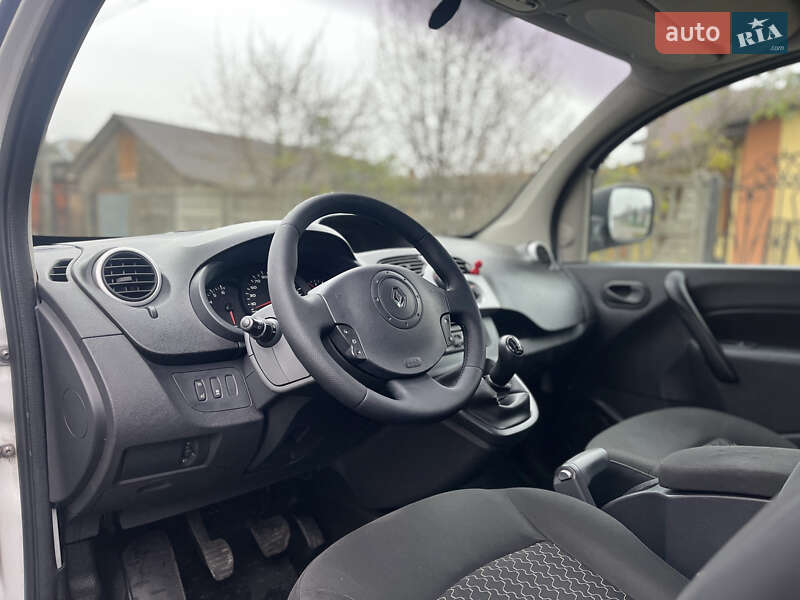 Мінівен Renault Kangoo 2011 в Володимирі фото 22 Мінівен Renault Kangoo 2011 в Володимирі